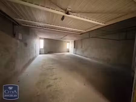parking à louer - mâcon (71) - 250€