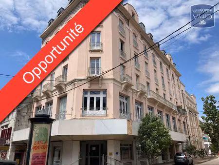 appartement à vendre 6 pièces 206 m² - montceau-les-mines (71) - 109 000€