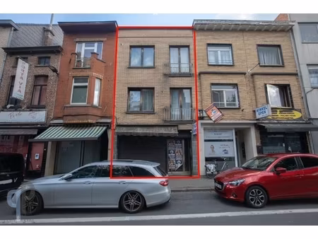 commercieel te koop in zottegem met 2 slaapkamers