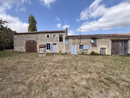 vente maison 4 pièces 100 m² saint-martin-du-clocher (16700)