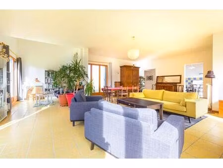 ensemble immobilier sur terrain constructible à pasques