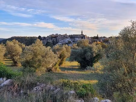 uzes  7km terrain 1000 m2