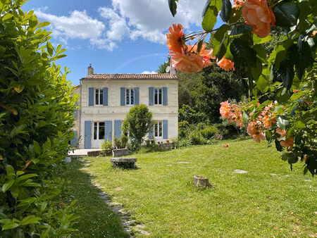 superbe maison dans le fronsadais