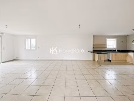 vente maison 4 pièces 1200 m² montauban (82000)