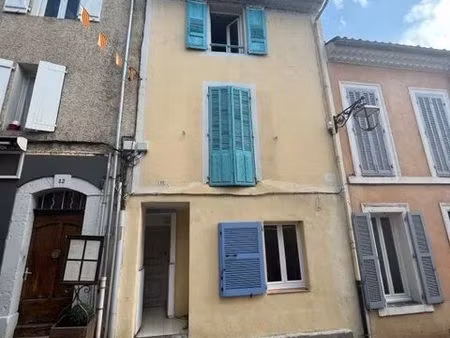 vente immeuble 109 m² gréoux-les-bains (04800)