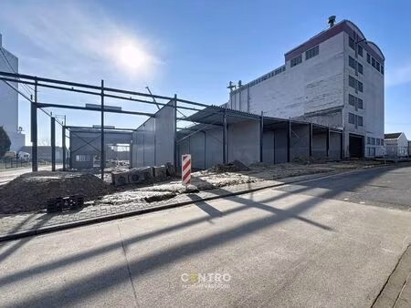 nieuwbouw kmo-units van 245m² te huur (vh van 7m  2 parkings  aparte loopdeur en raam)  te