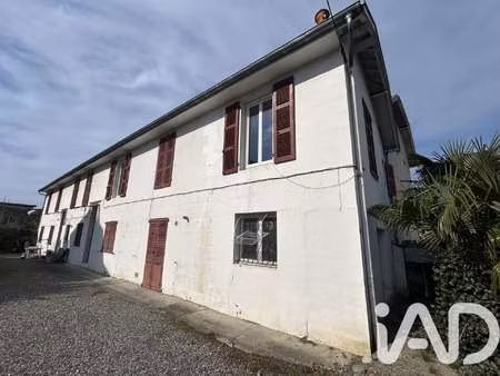 vente immeuble à pau (64000) : à vendre / 240m² pau