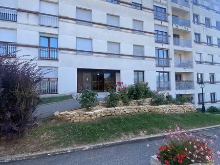 location parking avon 77210