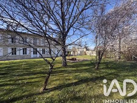 vente maison piscine à saint-émilion (33330) : à vendre piscine / 228m² saint-émilion