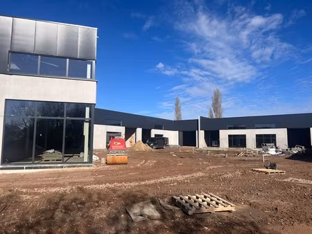 commercieel te koop in zwevezele