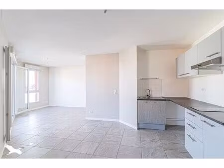 vente appartement 2 pièces 45 m² bordeaux (33000)