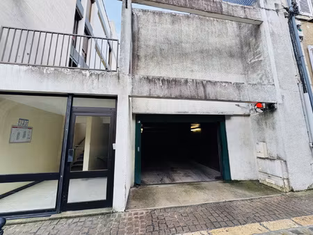 achat parking bourges 18000