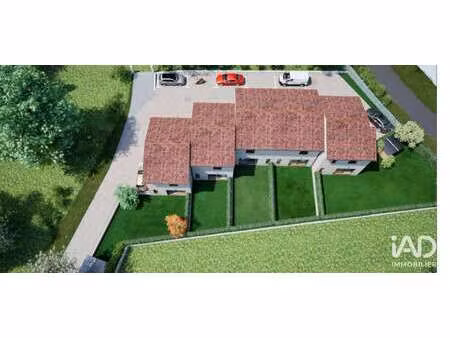 vente maison à fayence (83440) : à vendre / 84m² fayence