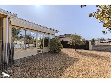 vente maison 4 pièces 95 m² saint-denis-de-pile (33910)