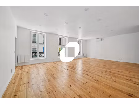 location bureau paris 75009