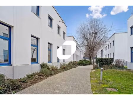 location bureau villeurbanne 69100