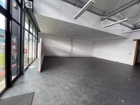 local commercial 180m2 tours nord