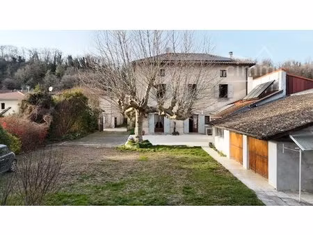 maison de caractère 150m² sur 4246m² de terrain