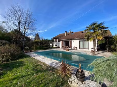 maison avec piscine sur la commune de voreppe