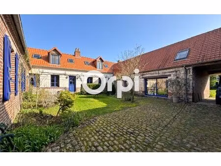 maison acq 230 m² t-8 à vendre  473 250 €