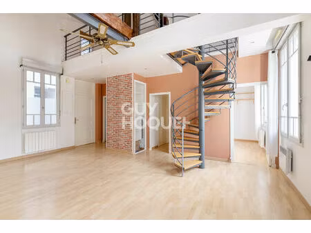 appartement dernier étage fer à cheval