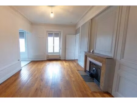 location appartement 2 pièces 56 m² à lyon 3 (69003)