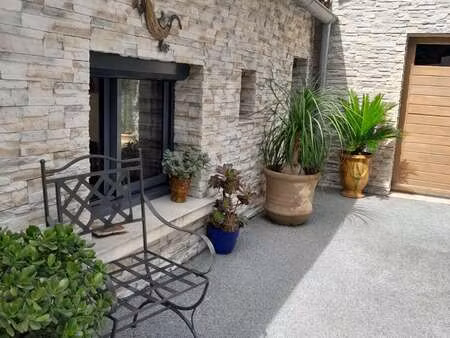 vente maison piscine à nîmes (30000) : à vendre piscine / 140m² nîmes