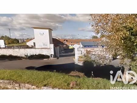 vente immeuble 1 600 m²