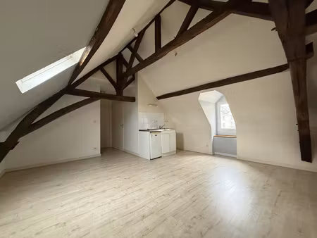 centre ville de doue la fontaine