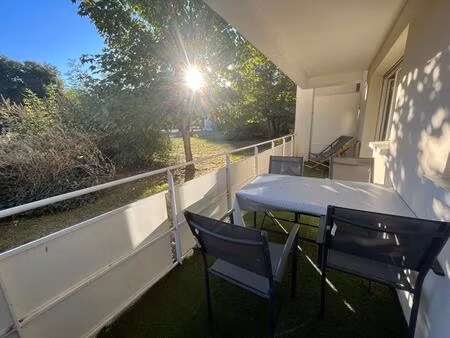 location appartement 2 pièces 44 m² à bordeaux (33300)