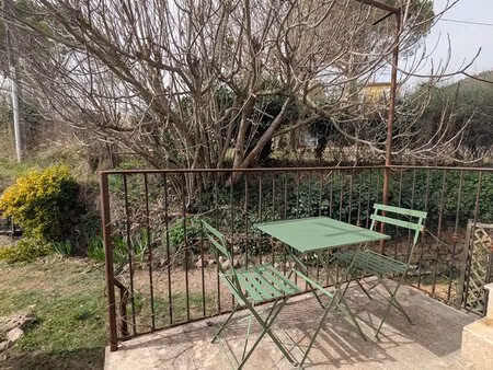 salernes  maison de hameau rénovée 3 pièces au calme  terrasse et cave.