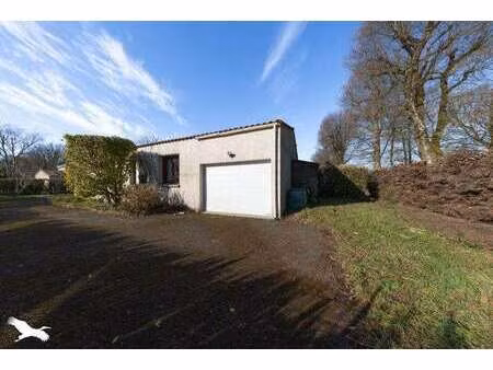 vente maison à aubigny (85430) : à vendre / 153m² aubigny