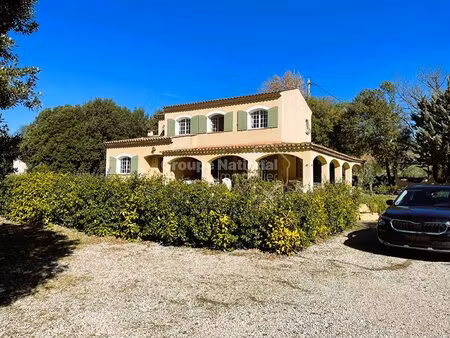 maison de charme avec piscine et dépendances ? la verdière
