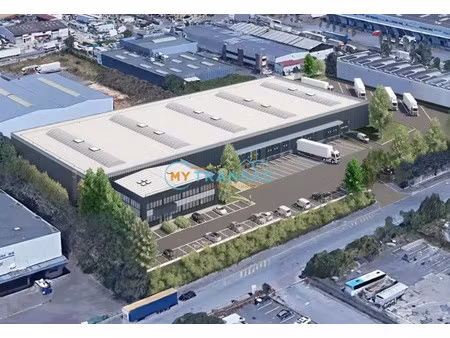 location local commercial