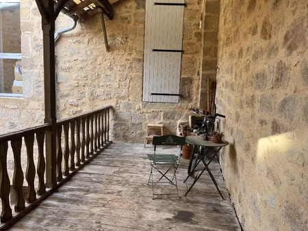 vente appartement 3 pièces 58 m² figeac (46100)
