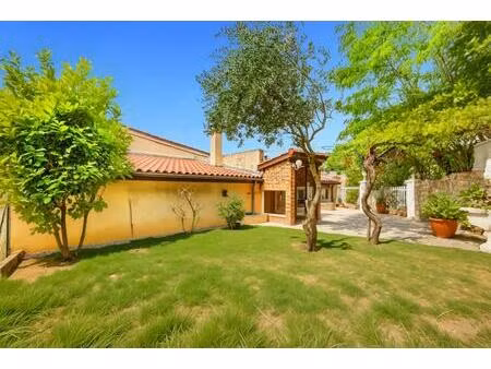 appartement de 5 pièces de 110 m² situé à lyon