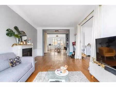 élégant 4 pièces lumineux à auteuil sud