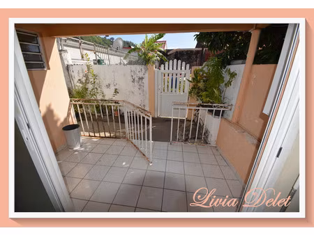 lot de 2 maisons mitoyennes – saint-pierre (martinique) – idéal investisseurs & résidents