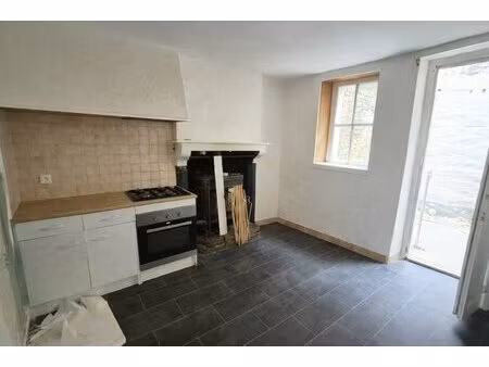 maison 3 pièces 61 m2 secteur roussac