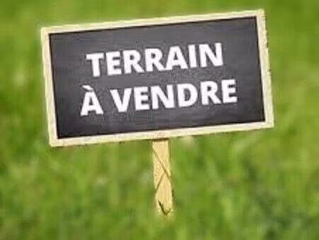 terrain constructible viabilisé à vendre