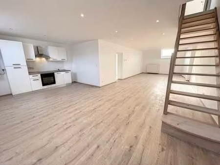 7 unités entièrement rénovées - duplex - appartement - maiso