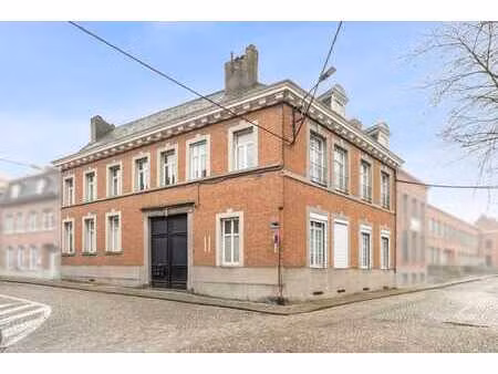 immeuble de rapport avec 4 unités résidentielles à ath