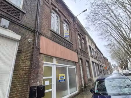 immeuble avec partie professionnelle et privative