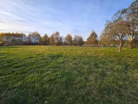 terrain constructible viabilisé à vendre