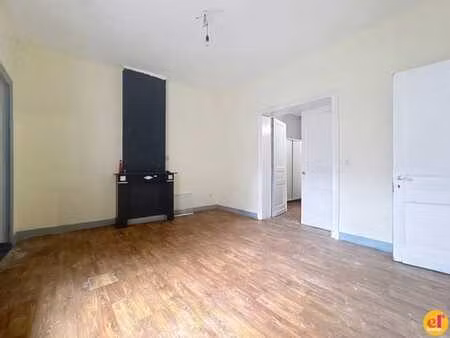 maison unif. - 6 ch - terrasse - ideal pour investissement