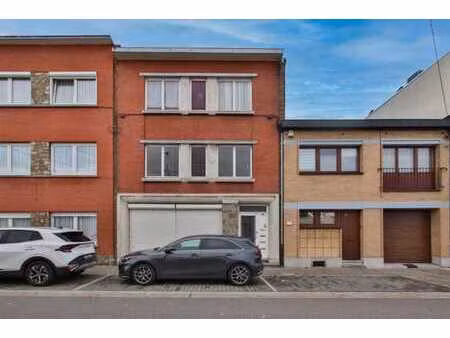 immeuble de rapport 3 appartements et un studio