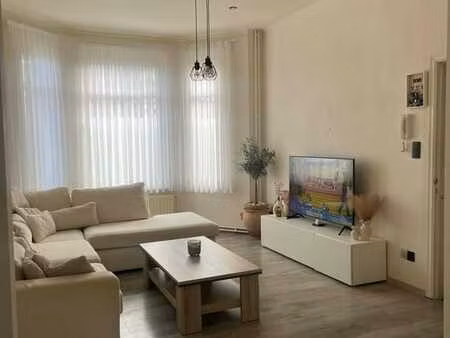 maison 4 chambres 199m²  berchem-sainte-agathe