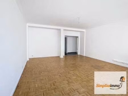 appart. 2 ch. +/- 105 m² cave garage en option