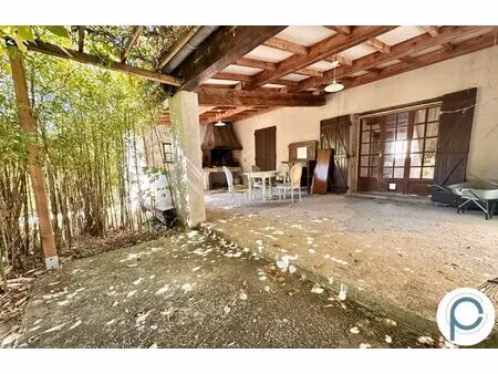 bastide de 165m² sur 690m² de terrain