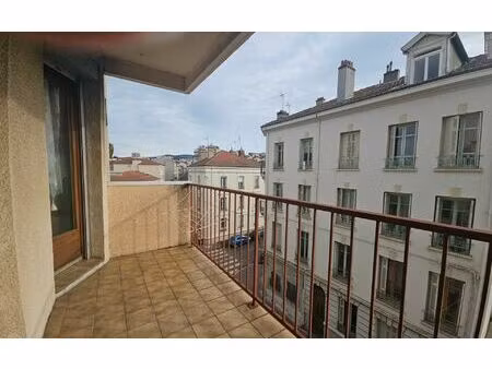 appartement saint-étienne 6802 m² t-3 à vendre  94 000 €